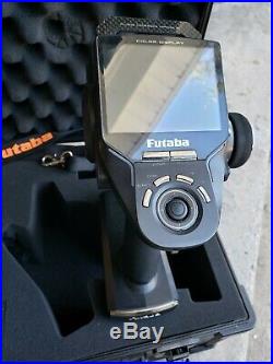 FUTABA 4PX Digital 2.4 GHz Transmitter, R304SB Receiver, Case 7px 4pv radio