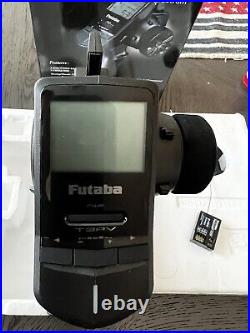 Futaba FUTK3201 3PV Transmitter with R203GF Receiver