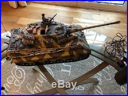 Tamiya 116 King Tiger Tank R C + Futaba Coms