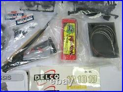 Vtg Kyosho SR-5 Chassis Delco Futaba Galles Lola T96 Mercedes Sealed in Bags NOS